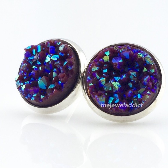 3 for 15🎀chocolate maroon faux Druzy silver studs - Picture 2 of 4